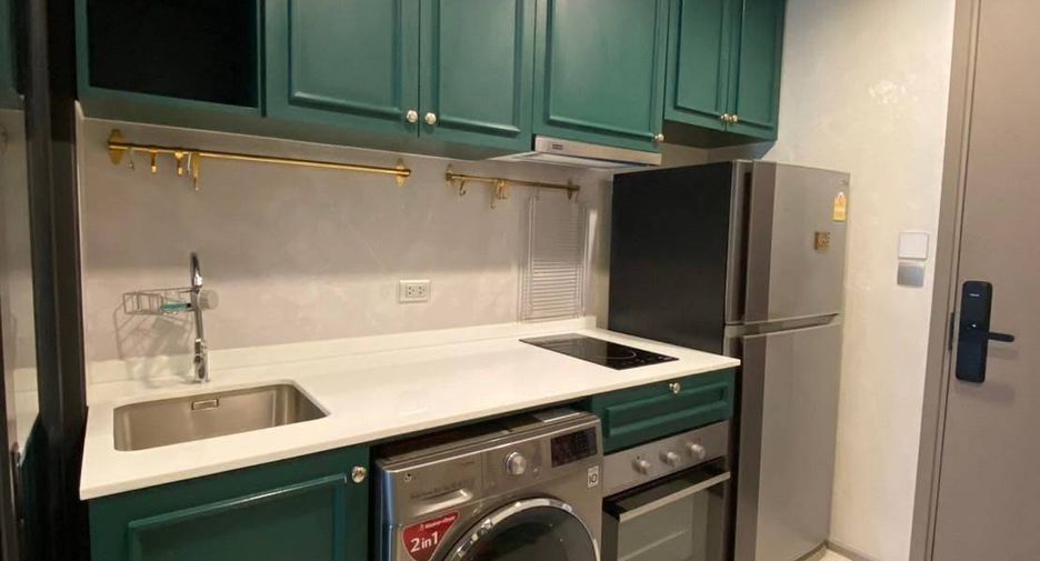 Wohnung zur Miete mit 1 Zimmer in Huai Khwang, Bangkok