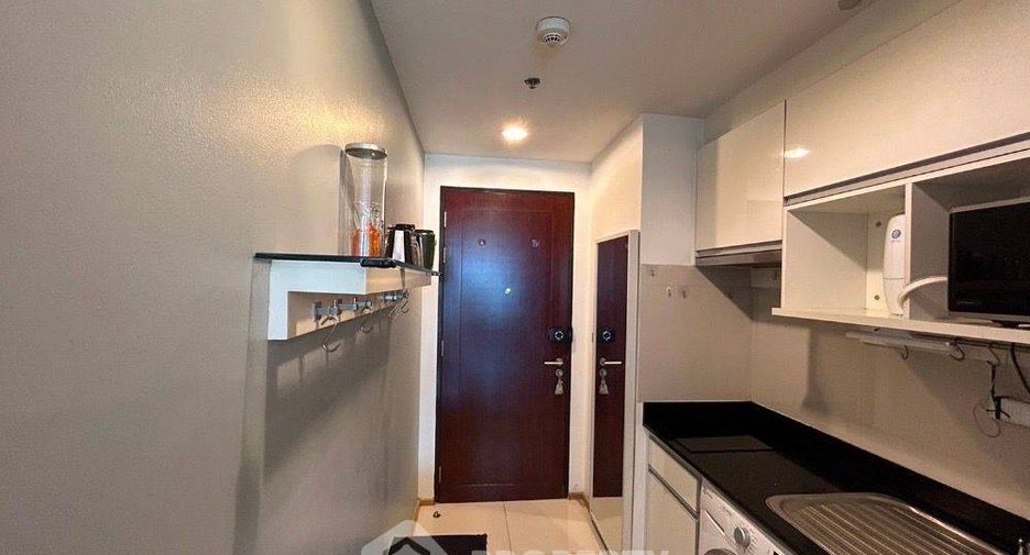 Продажа 1 кровать кондо в Чатучак, Бангкок