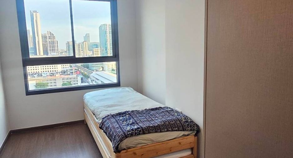 À louer et à vendre 2 chambres condo à Phra Khanong, Bangkok
