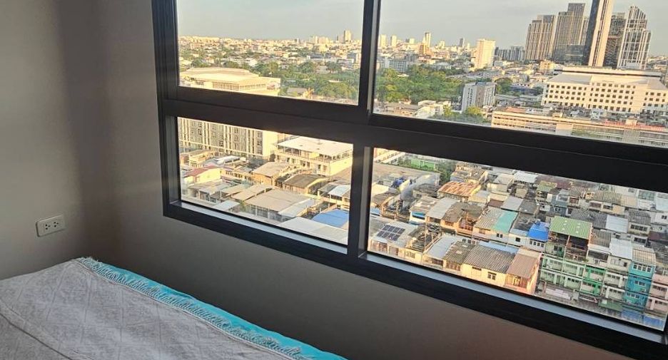 À louer et à vendre 2 chambres condo à Phra Khanong, Bangkok