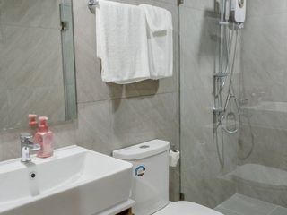 For sale 2 bedrooms condo in Bang Rak, Bangkok