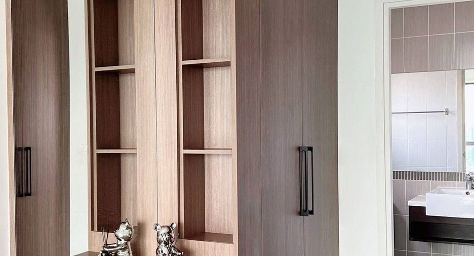 For sale 2 ベッドルーム condo in Bang Sue, Bangkok