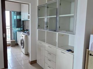 Condo en alquiler y en venta de 2 habitaciones en Rat Burana, Bangkok