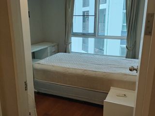Condo en venta y en alquiler de 2 habitaciones en Huai Khwang, Bangkok