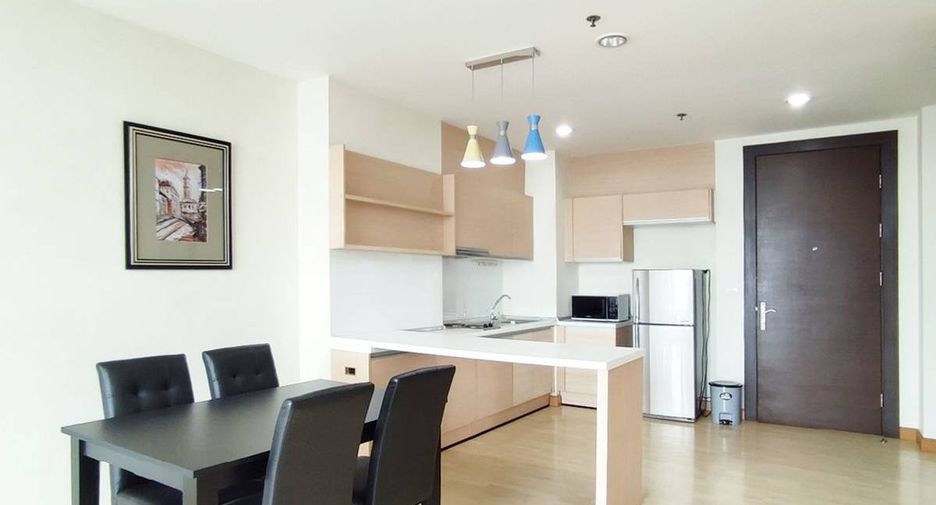 Condo en venta de 2 habitaciones en Huai Khwang, Bangkok