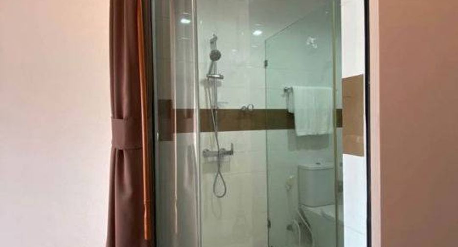 À vendre 1 chambre condo à Phra Khanong, Bangkok
