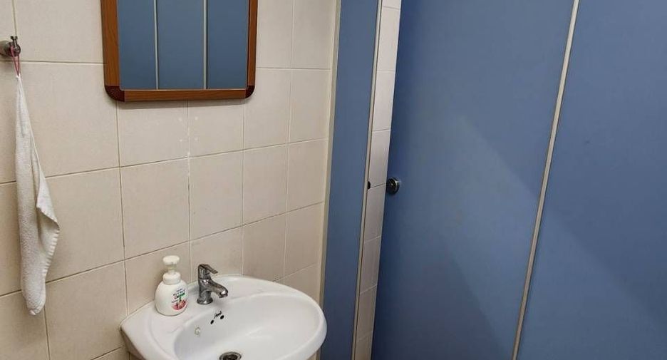 Oficina en alquiler de 1 habitaciones en Bang Khae, Bangkok