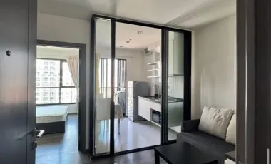 À louer 1 chambre condo à Watthana, Bangkok