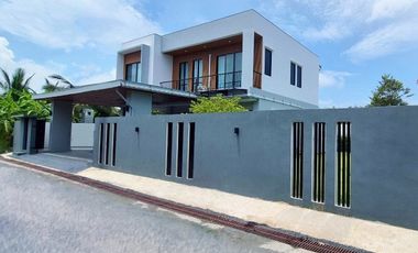Haus zum Kauf mit 4 Zimmer in Mueang Chiang Mai, Chiang Mai