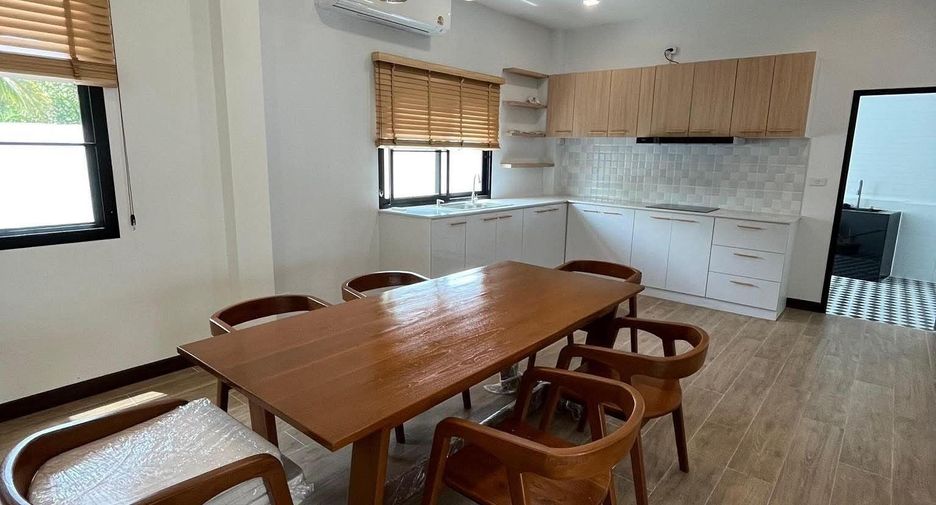 Haus zum Kauf mit 4 Zimmer in Mueang Chiang Mai, Chiang Mai