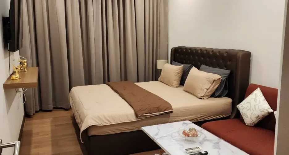À louer 1 chambre condo à Bang Rak, Bangkok