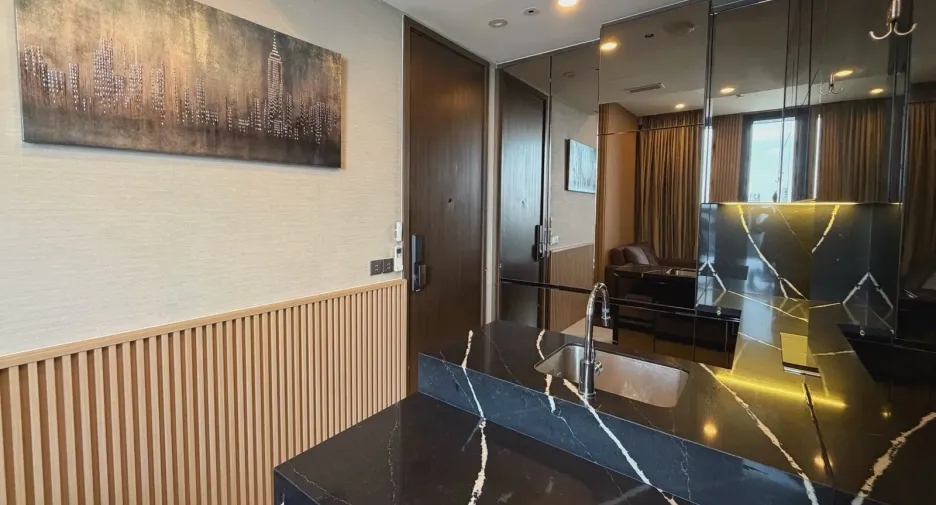 Condo en alquiler de 1 habitaciones en Khlong Toei, Bangkok