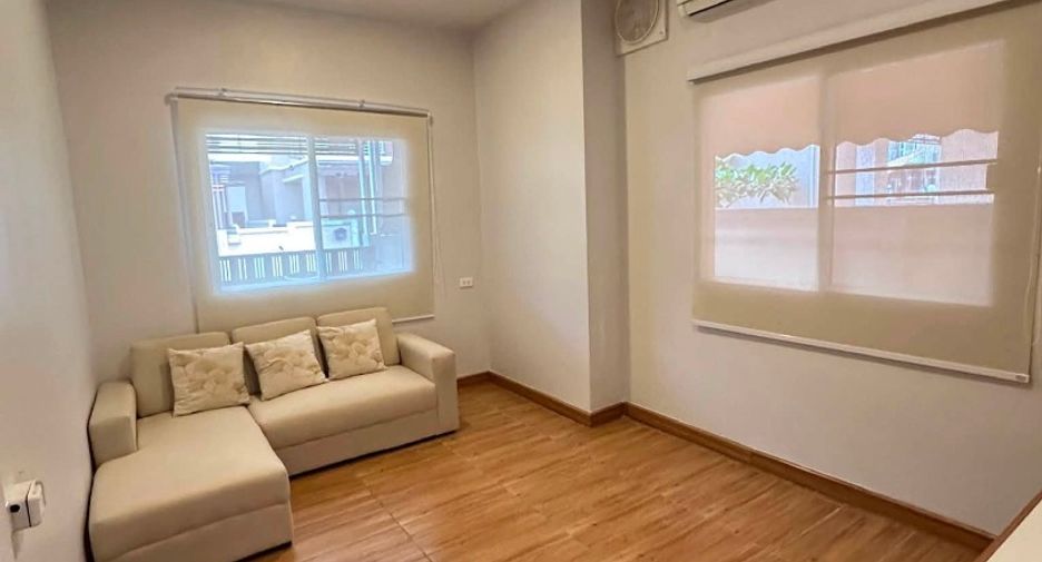 Haus zum Kauf mit 3 Zimmer in Bang Lamung, Chonburi