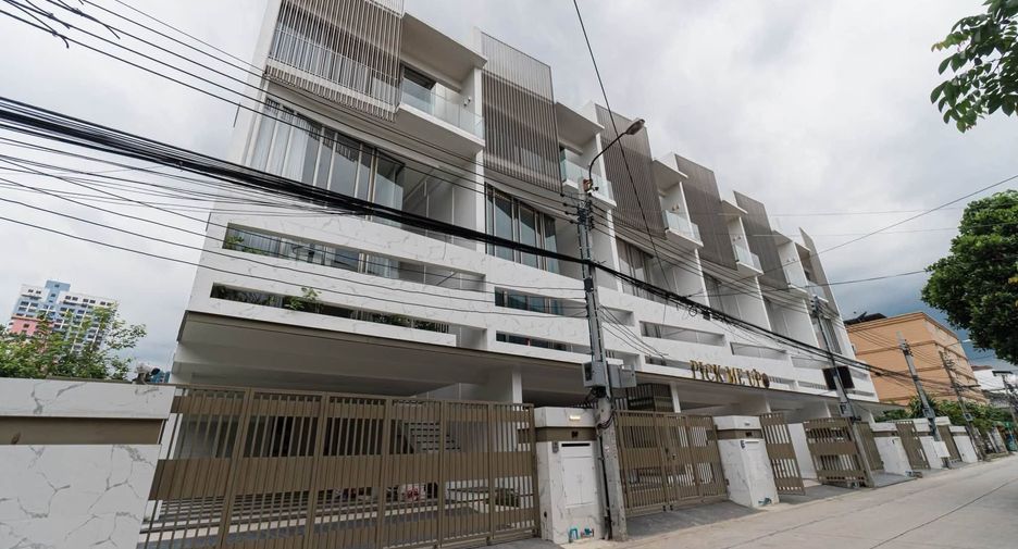 Reihenhaus zur Miete mit 3 Zimmer in Chatuchak, Bangkok