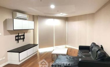 For sale 2 bedrooms condo in Huai Khwang, Bangkok
