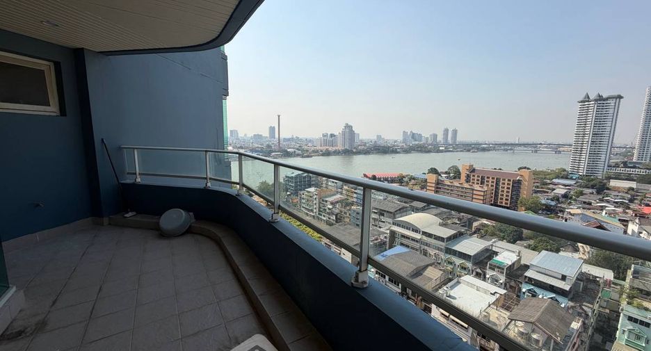 For sale 4 bedrooms condo in Bang Kho Laem, Bangkok
