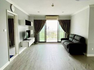 Condo en venta de 2 habitaciones en Yan Nawa, Bangkok