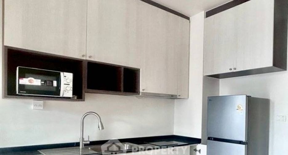À vendre 2 chambres condo à Watthana, Bangkok