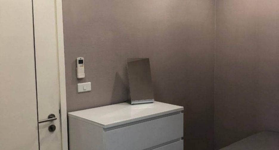 Condo en venta de 2 habitaciones en Yan Nawa, Bangkok