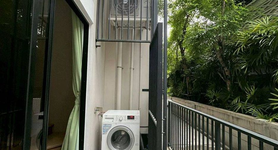 For sale 1 bed condo in Sathon, Bangkok