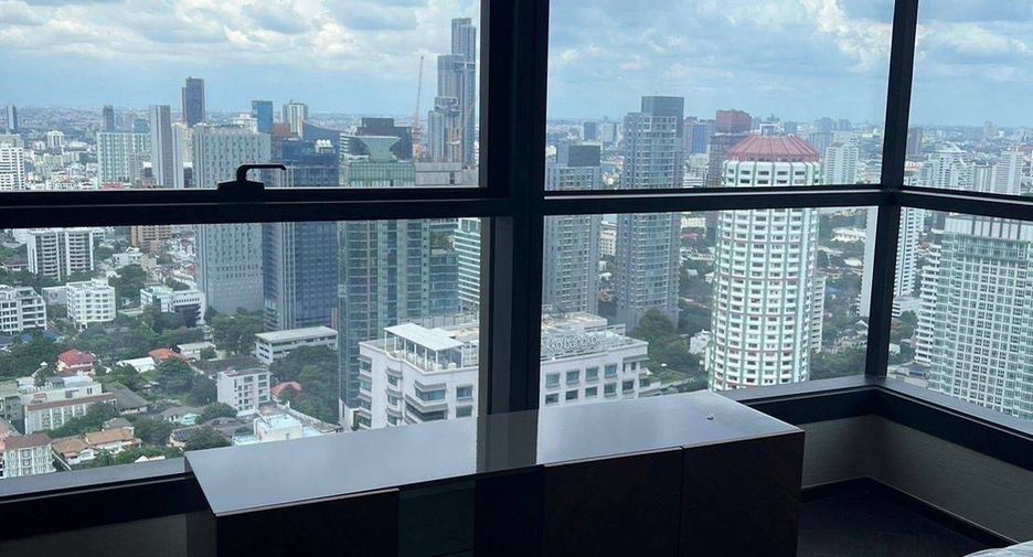 For rent 2 ベッドルーム condo in Khlong Toei, Bangkok