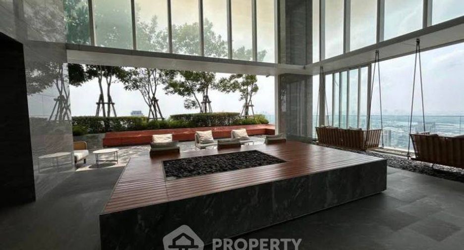 For rent 1 bed condo in Khlong Toei, Bangkok