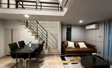 For rent 2 bedrooms condo in Bang Rak, Bangkok