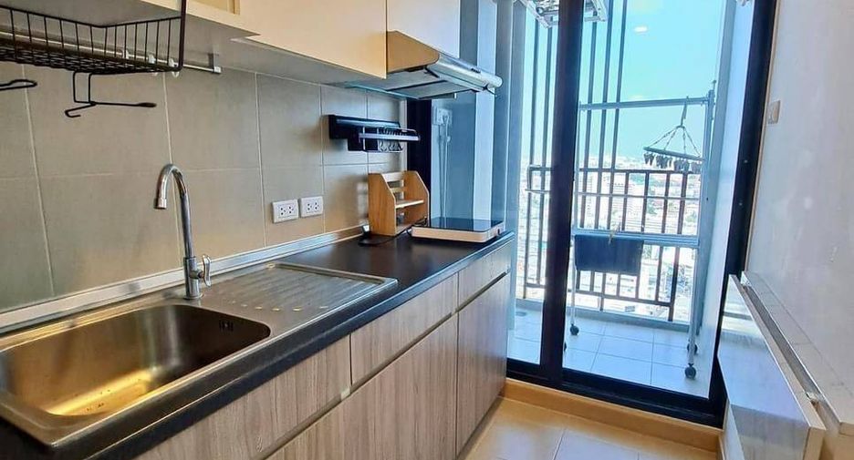 For rent 2 ベッドルーム condo in Khlong San, Bangkok