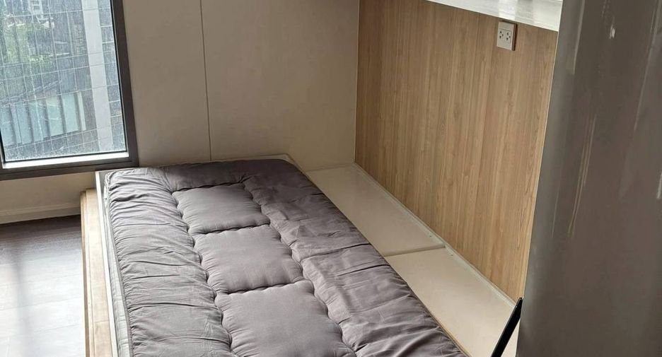 For rent 2 bedrooms condo in Bang Na, Bangkok
