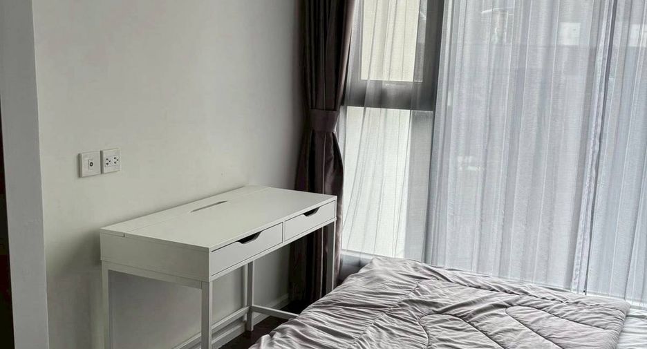 For rent 2 bedrooms condo in Bang Na, Bangkok