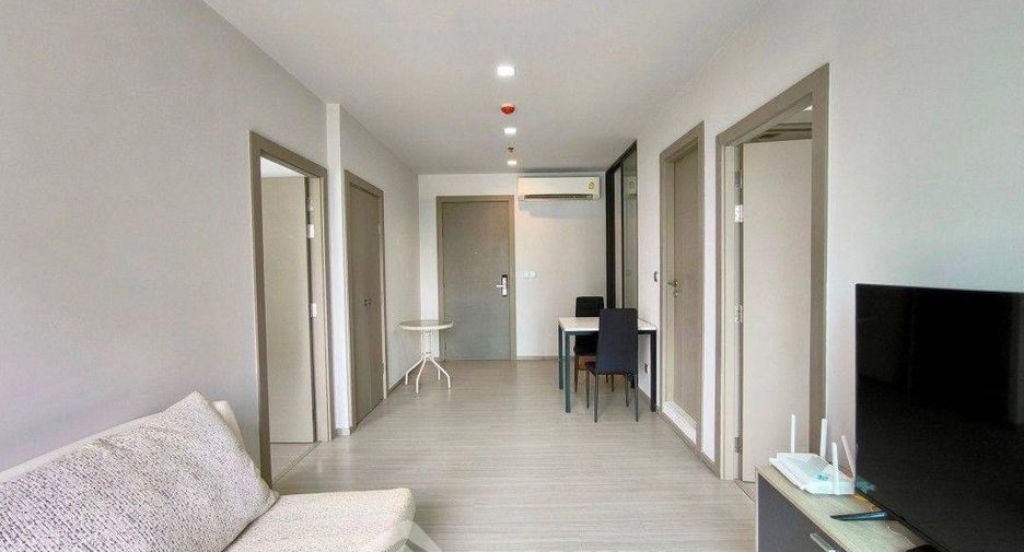 Wohnung zur Miete mit 2 Zimmer in Huai Khwang, Bangkok