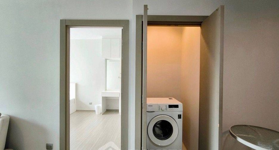 Wohnung zur Miete mit 2 Zimmer in Huai Khwang, Bangkok