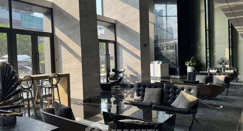 Condo en alquiler de 1 habitaciones en Huai Khwang, Bangkok