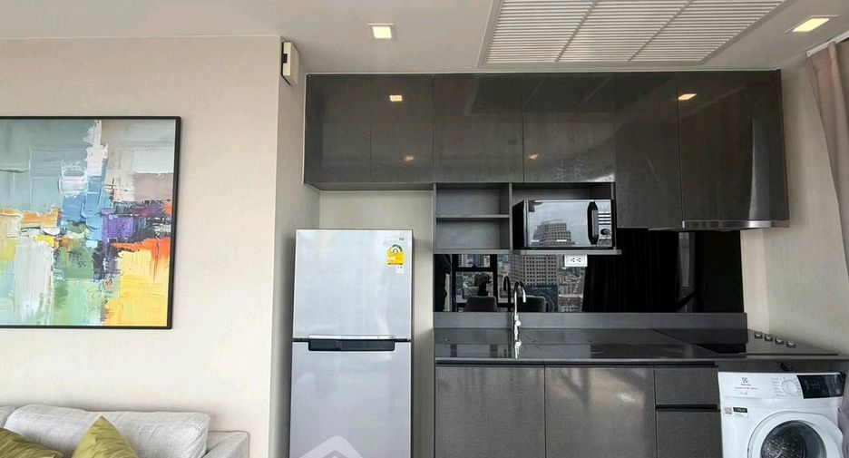 Wohnung zur Miete mit 2 Zimmer in Khlong Toei, Bangkok