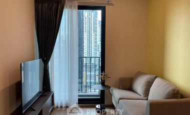 For rent 2 bedrooms condo in Huai Khwang, Bangkok