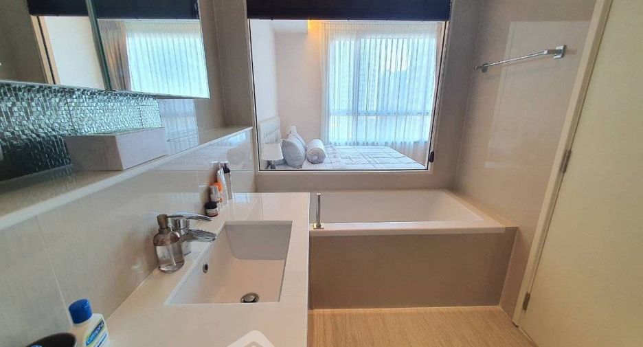 For rent 2 ベッドルーム condo in Watthana, Bangkok