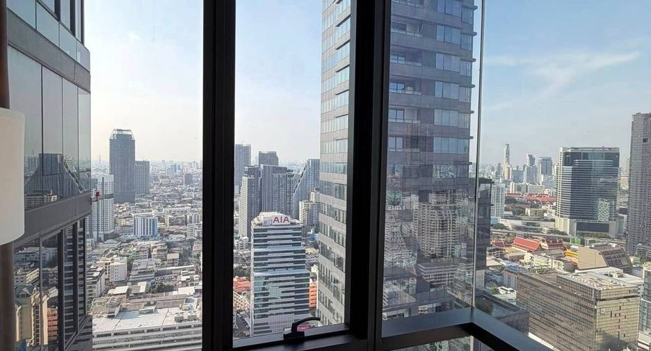 Wohnung zur Miete mit 1 Zimmer in Bang Rak, Bangkok