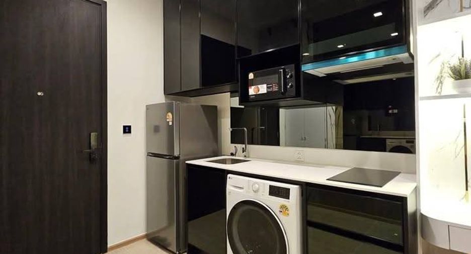For rent 1 bed condo in Phaya Thai, Bangkok