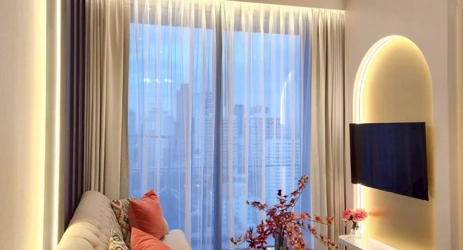 For rent 1 bed condo in Watthana, Bangkok