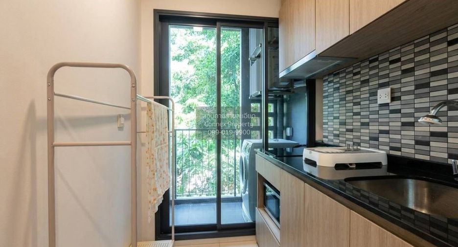 À louer 1 chambre condo à Phra Khanong, Bangkok