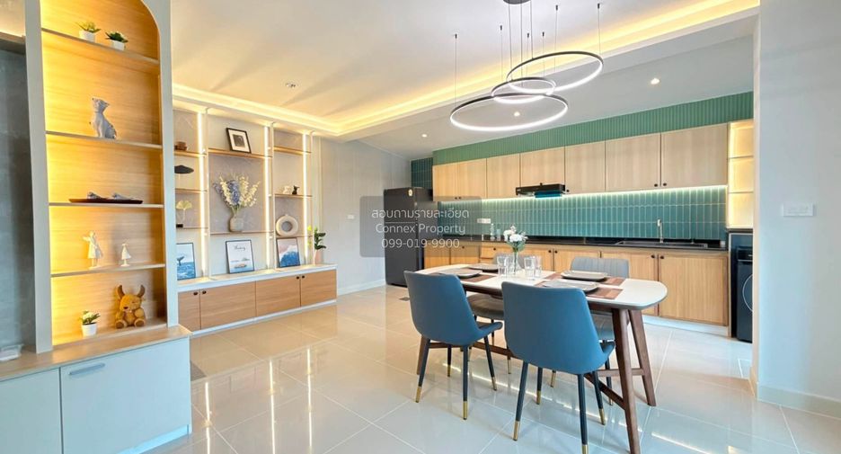 For rent 3 bedrooms townhouse in Bang Phli, Samut Prakan