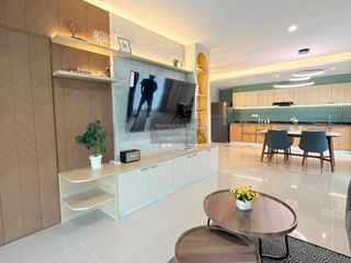 For rent 3 bedrooms townhouse in Bang Phli, Samut Prakan