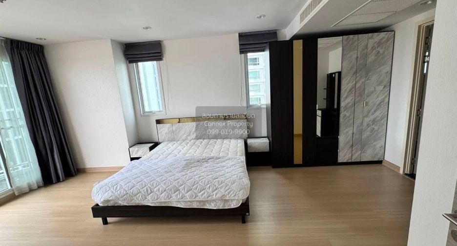 À louer 2 chambres condo à Yan Nawa, Bangkok
