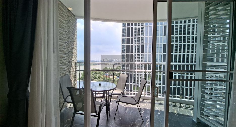 For rent 2 bedrooms condo in Yan Nawa, Bangkok