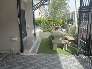 Casa en alquiler de 3 habitaciones en Bang Bo, Samut Prakan