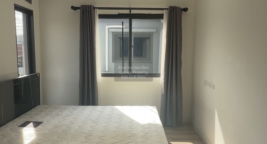 Casa en alquiler de 3 habitaciones en Bang Bo, Samut Prakan