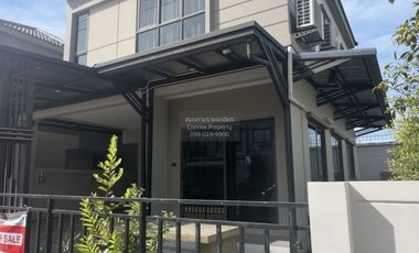 Casa en alquiler de 3 habitaciones en Bang Bo, Samut Prakan