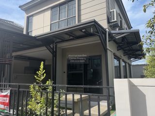 Casa en alquiler de 3 habitaciones en Bang Bo, Samut Prakan
