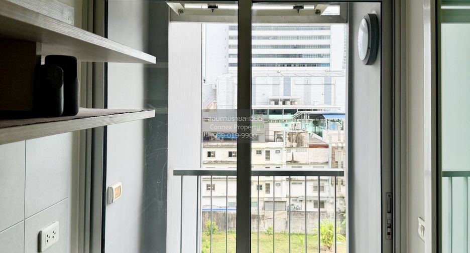 Condo en alquiler de 1 habitaciones en Thon Buri, Bangkok