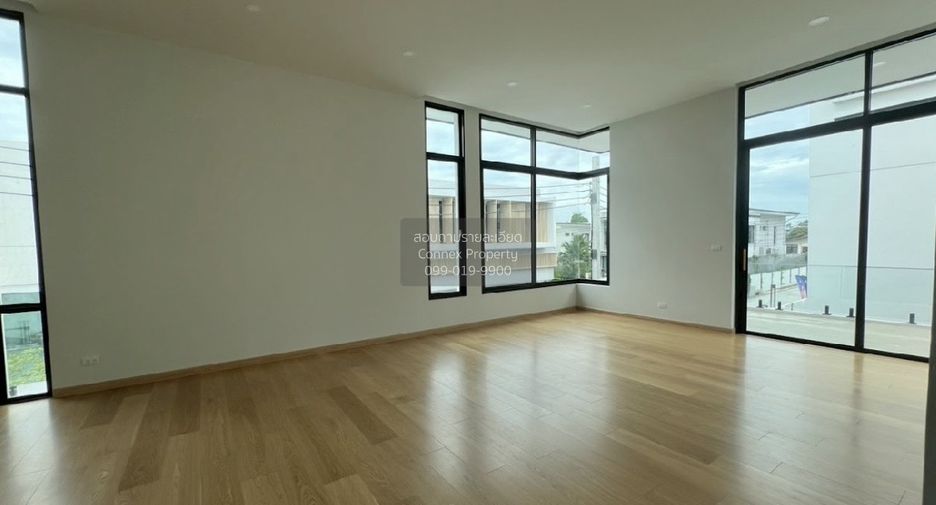 Casa en alquiler de 4 habitaciones en Bang Khen, Bangkok